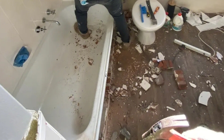 苏州卫生间拆除公司